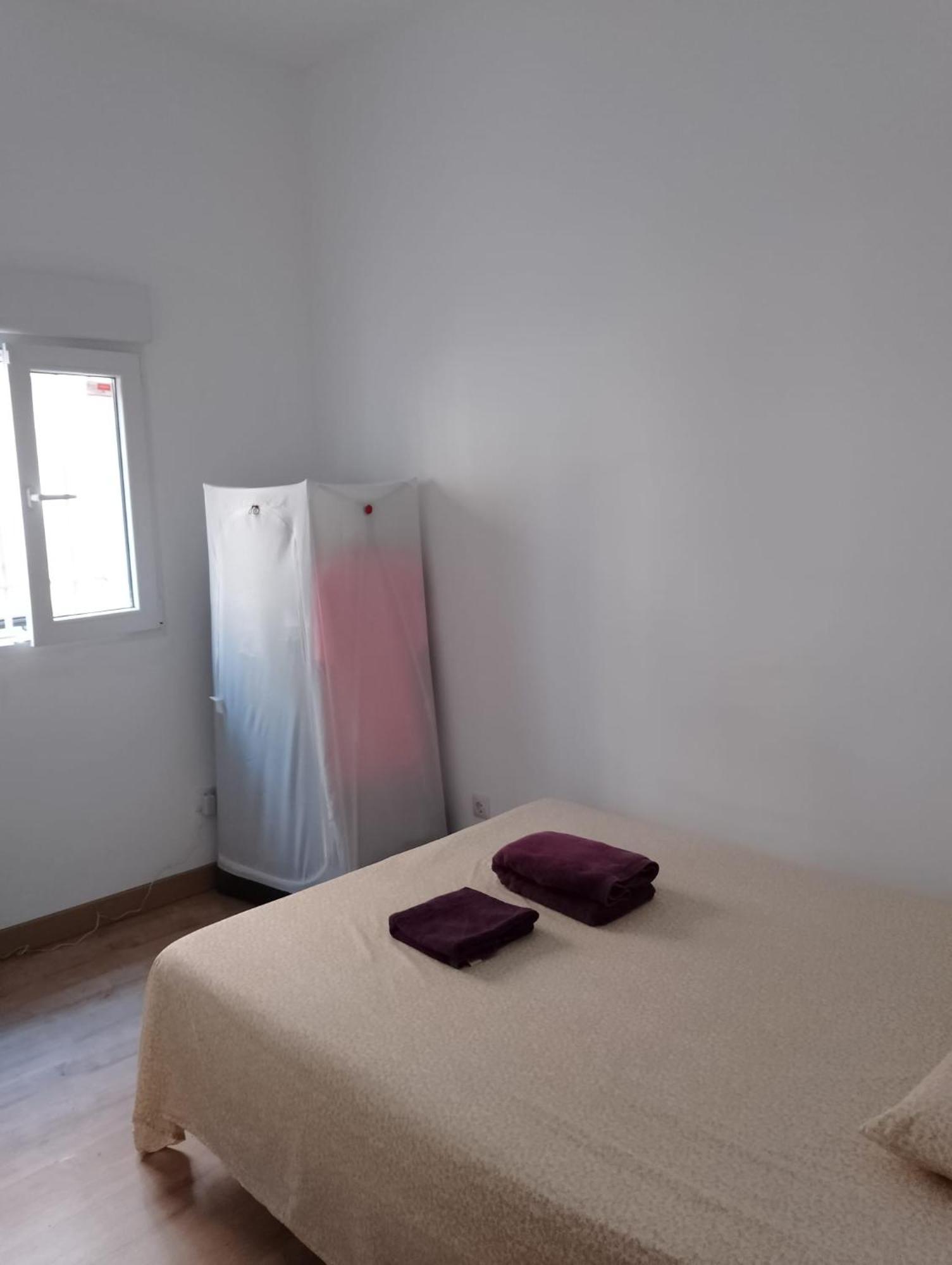 Habitacion En Piso Compartido مدريد المظهر الخارجي الصورة