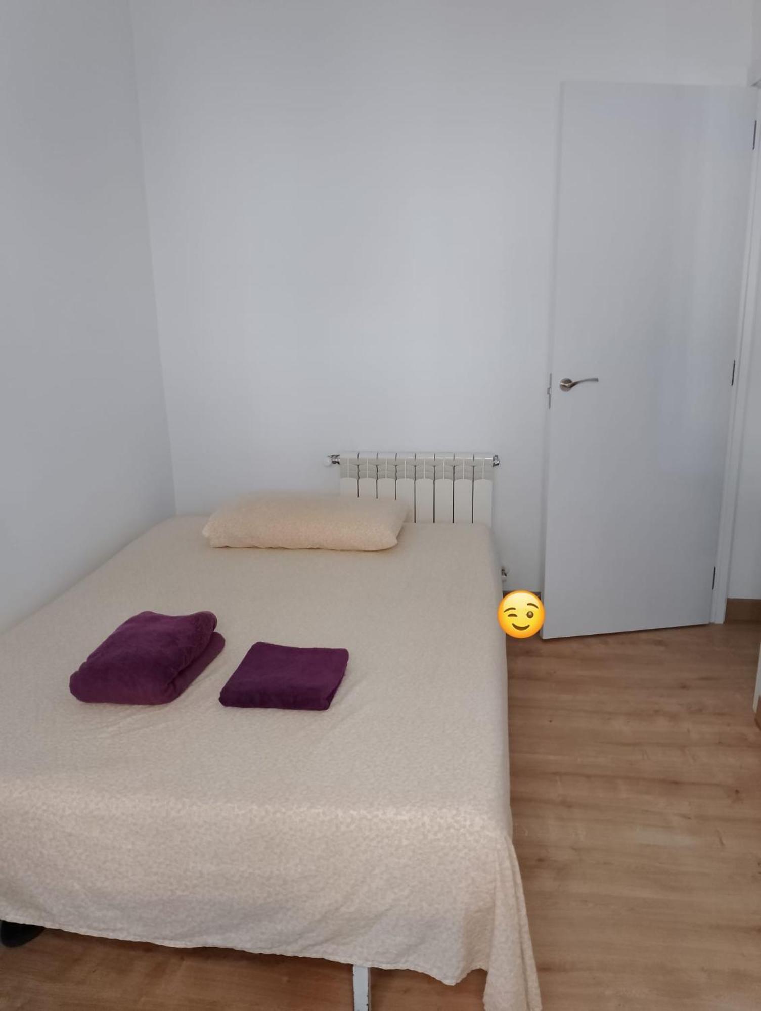 Habitacion En Piso Compartido مدريد المظهر الخارجي الصورة